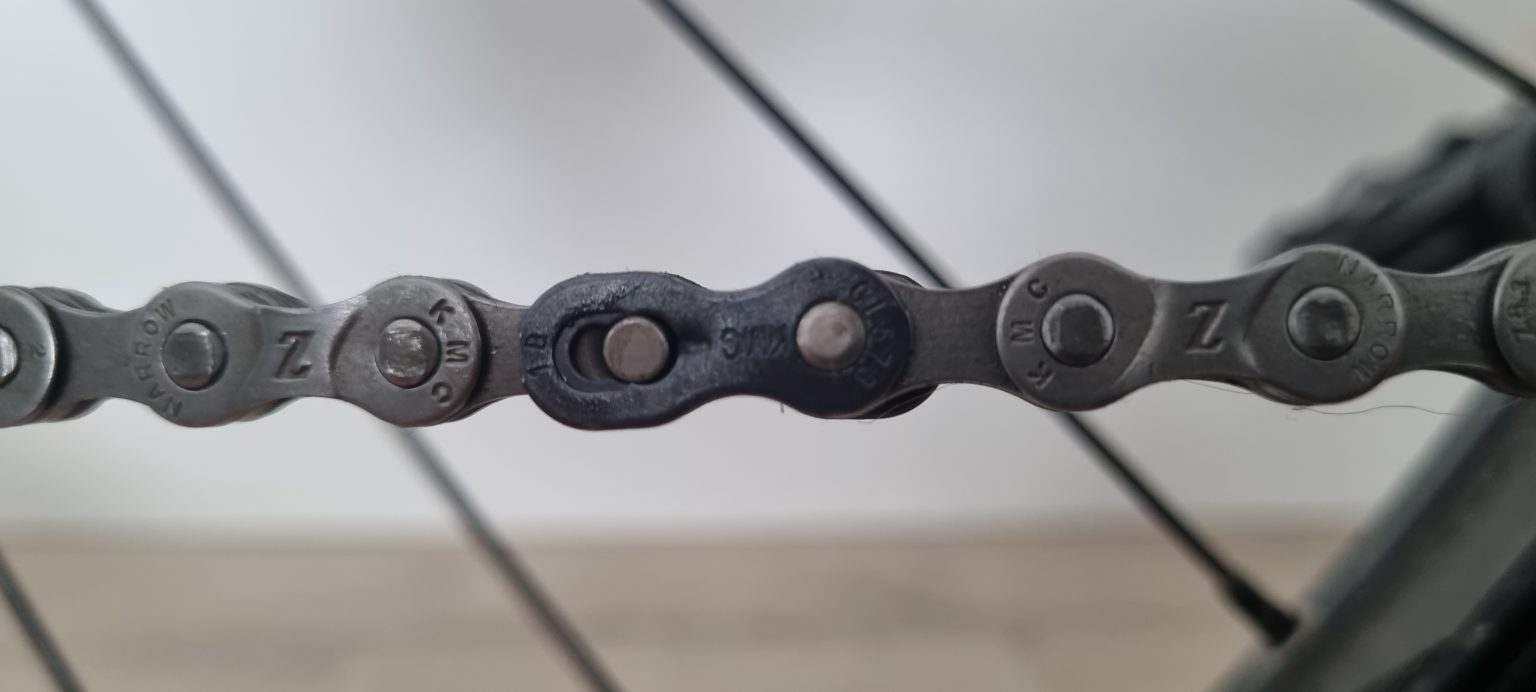 How to install a master link on a bike chain Bike Upkeep